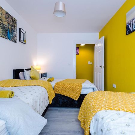 Opp Liverpool - Perfect For Contractors And Travellers, Big Savings Booking 4 Nights Or More! Lejlighed Eksteriør billede