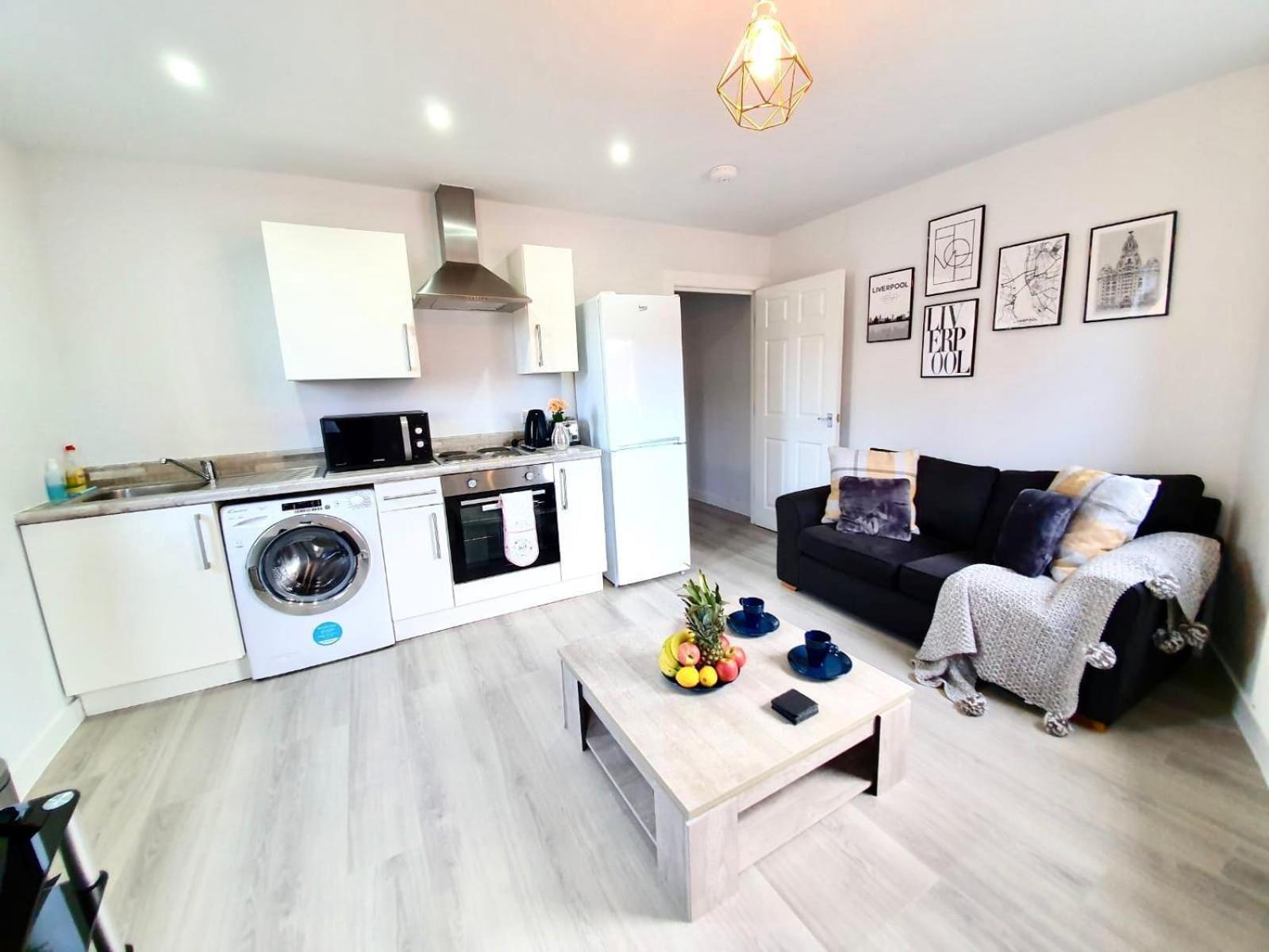 Opp Liverpool - Perfect For Contractors And Travellers, Big Savings Booking 4 Nights Or More! Lejlighed Værelse billede