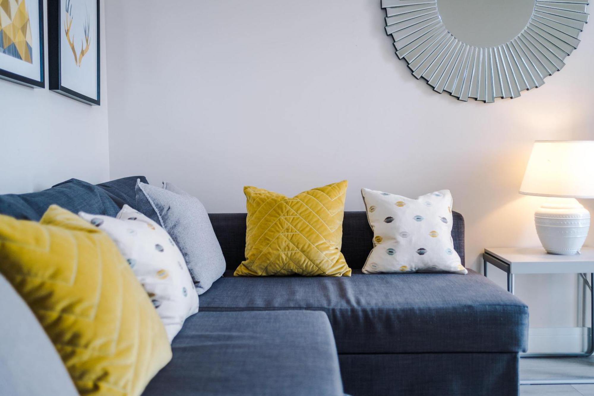 Opp Liverpool - Perfect For Contractors And Travellers, Big Savings Booking 4 Nights Or More! Lejlighed Eksteriør billede