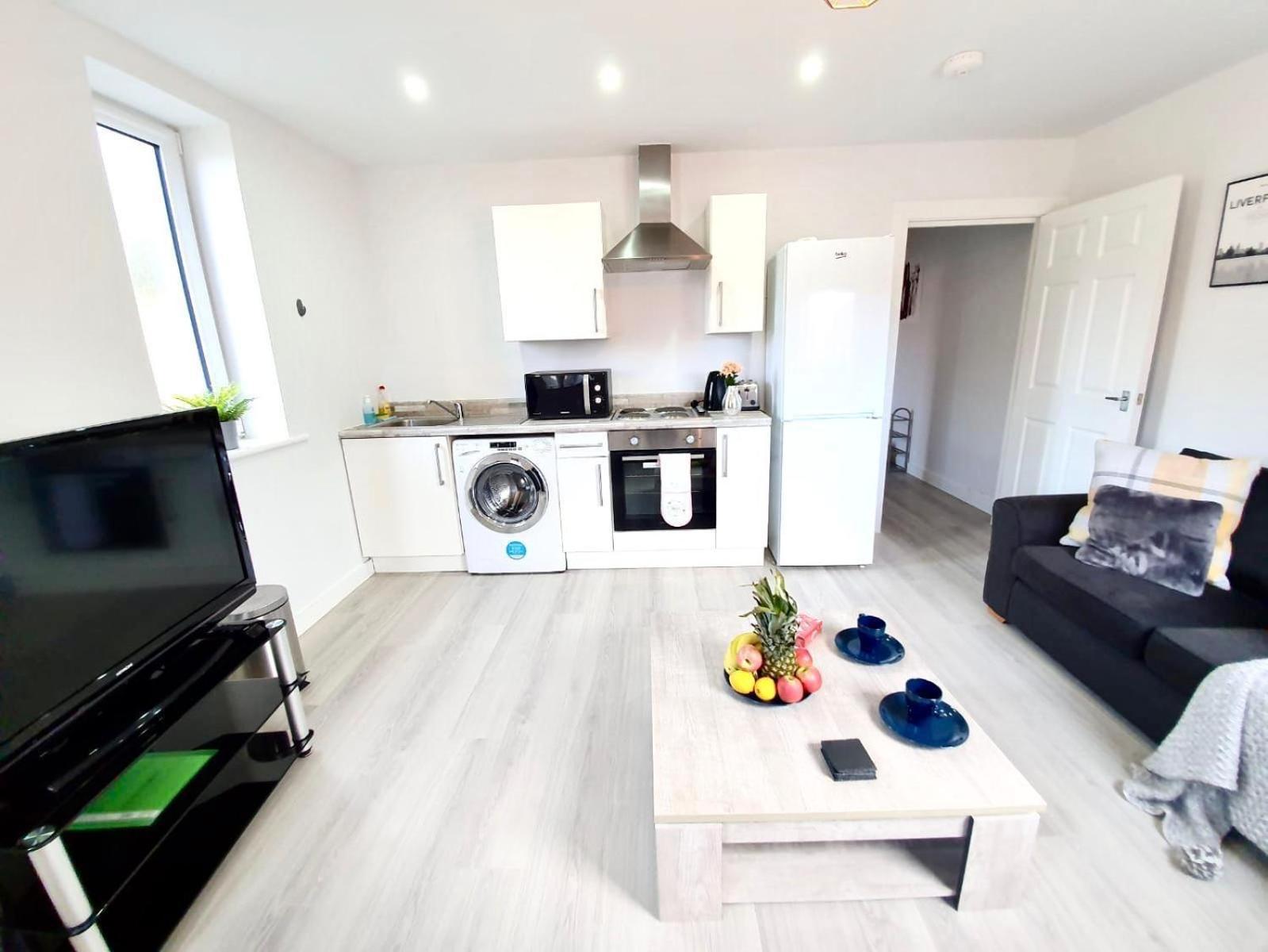 Opp Liverpool - Perfect For Contractors And Travellers, Big Savings Booking 4 Nights Or More! Lejlighed Værelse billede