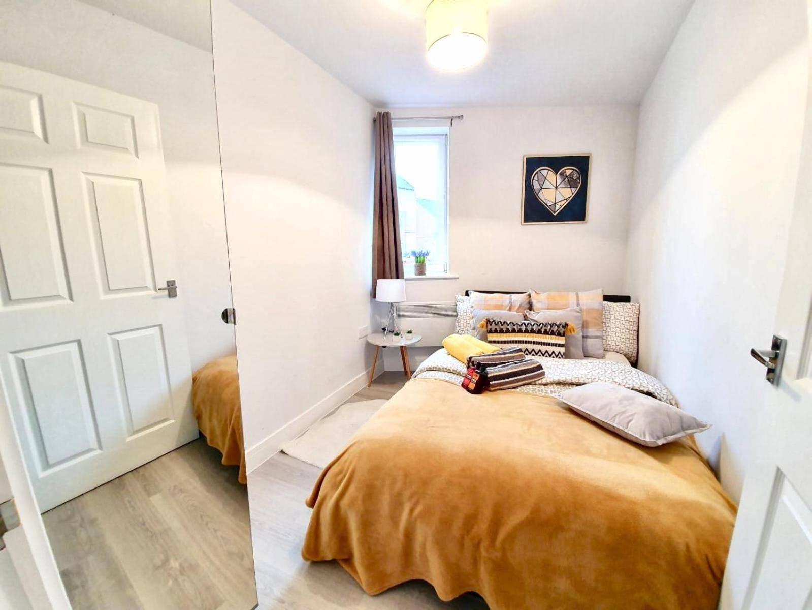 Opp Liverpool - Perfect For Contractors And Travellers, Big Savings Booking 4 Nights Or More! Lejlighed Værelse billede