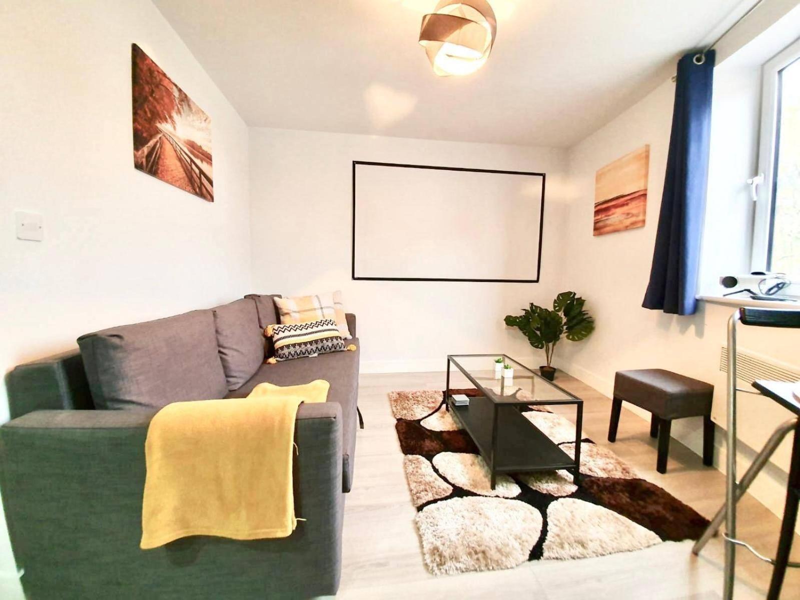 Opp Liverpool - Perfect For Contractors And Travellers, Big Savings Booking 4 Nights Or More! Lejlighed Værelse billede