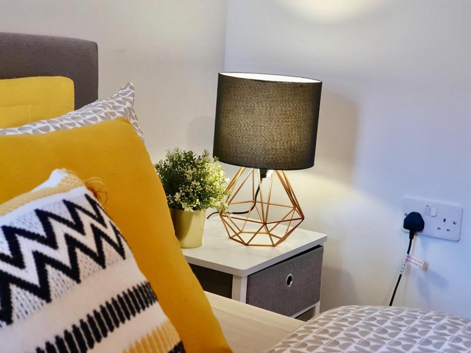 Opp Liverpool - Perfect For Contractors And Travellers, Big Savings Booking 4 Nights Or More! Lejlighed Værelse billede